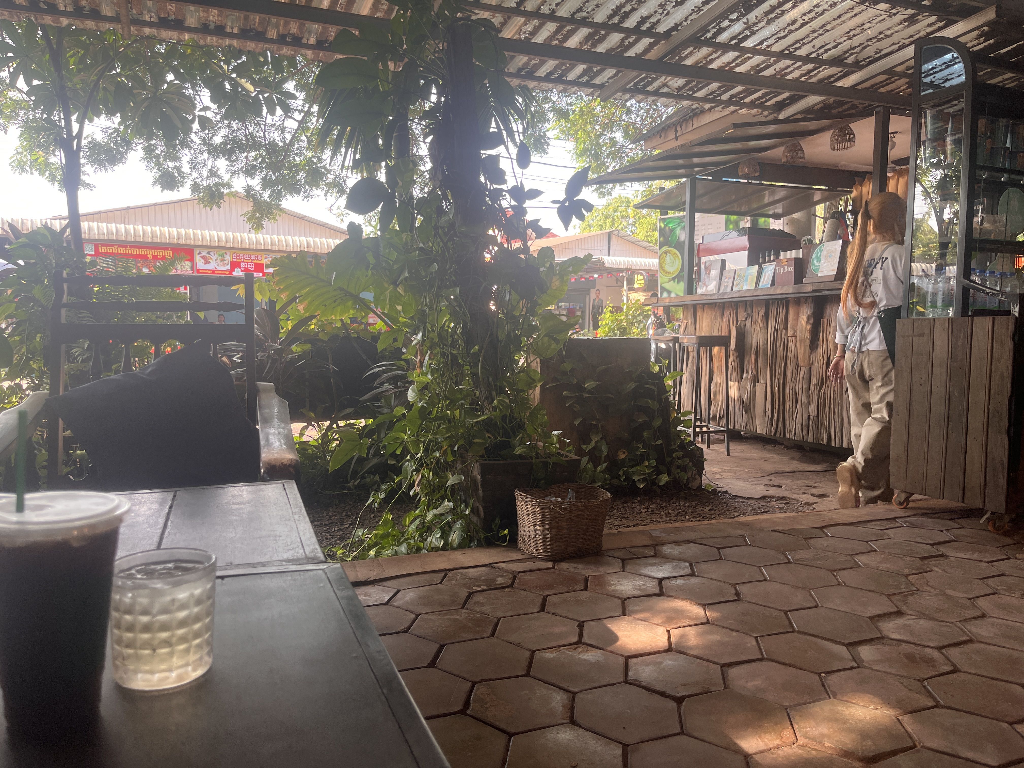 Ur Cafe